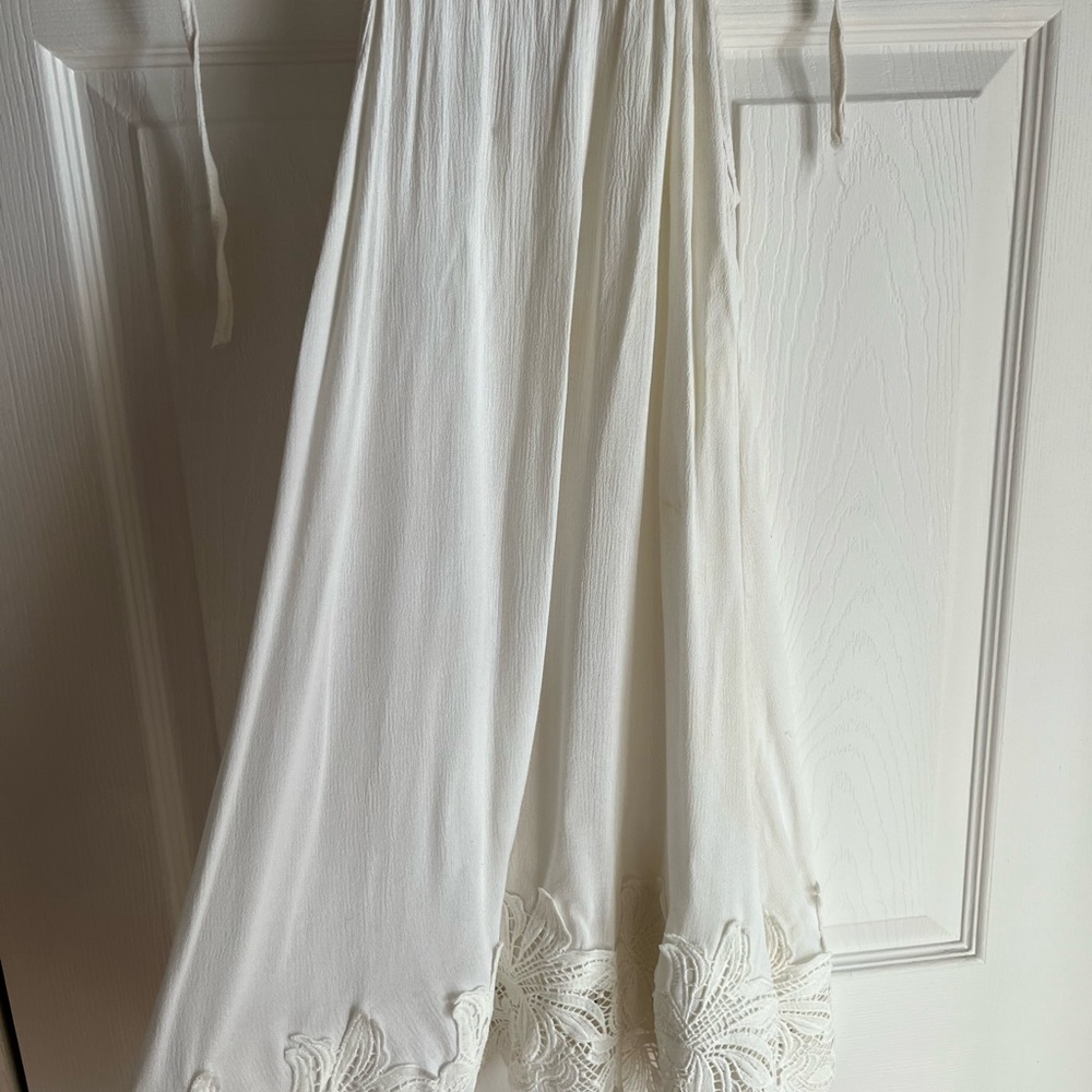 Vintage White Beach Dress - Picture 15 of 15